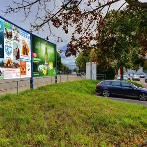 Wernerwerkstr. - gg. Puricellistr. Sicht Infineon Parkplatz