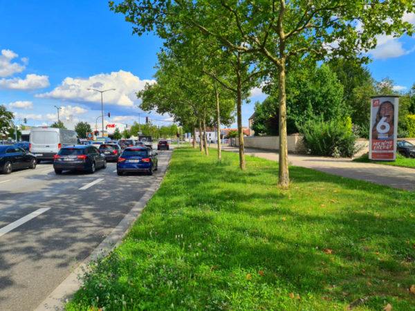 Donau-Einkaufszentrum, Walhalla Allee/Weichser Weg PP 3.5/4.