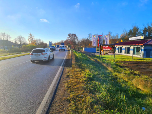 Regensburger Str. B 15 STA - bei Küchen Hochmuth