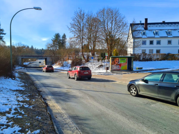 Staatsstr. 2398 -  Einm. Ladestraße          WH