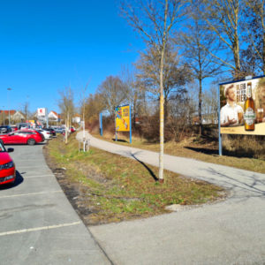 Altdorfer Str. - Am Ziegelanger Parkplatz Süd, rechts