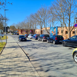Dr.-Kurz-Str. - Holzheimer Weg