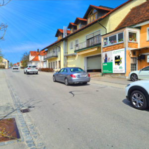Bahnhofstr. 13                      "P"