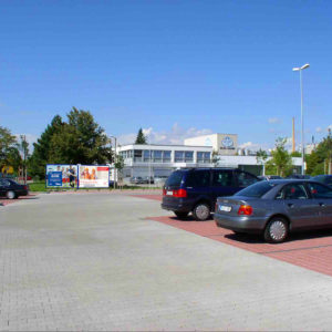 Altmühlstr. - Donaustaufer Str. Seite Supermarkt