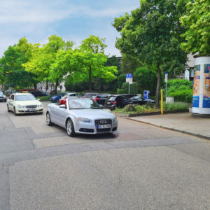 Gabelsbergerstr. 14 - bei Hallenbad      3.50/3.70