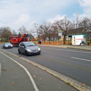 Torgauer Landstr. - links am Hochhaus     WH