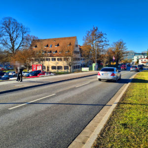 Wöhrdstr. - Parkplatz Unterer Wöhrd (Altes Eisstadion)