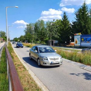 Wackersdorfer Str. 84 - Autohaus Fischl linke Tafel STE
