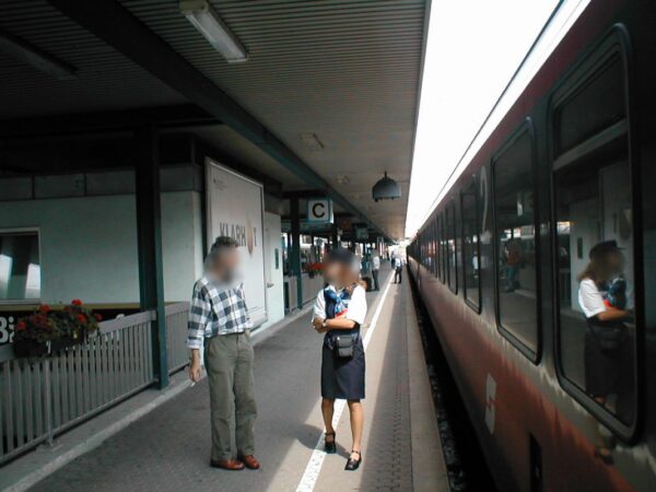 Hbf, Bstg., Gleis 9,Abschnitt C