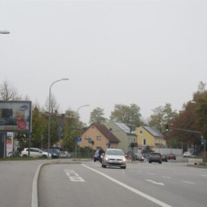 Obertraublinger Str.   1a/b/We.li.