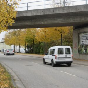 Straubinger Str./B8, 2. DB-Brücke sew.