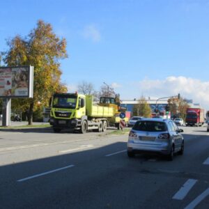 Straubinger Str.   2/We.li.